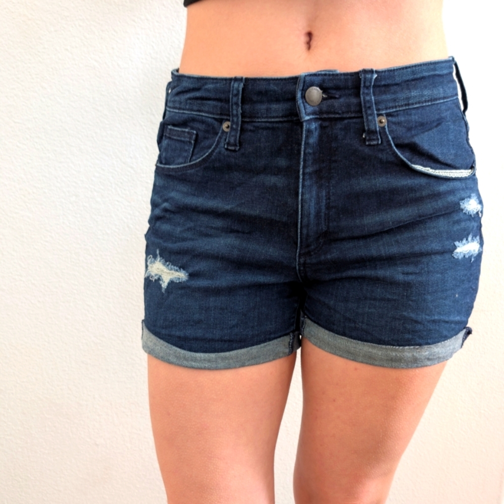 Universal Thread Blue Jean Shorts High-Waisted Distressed